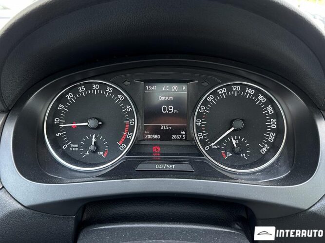 Skoda Rapid 38 interauto-car