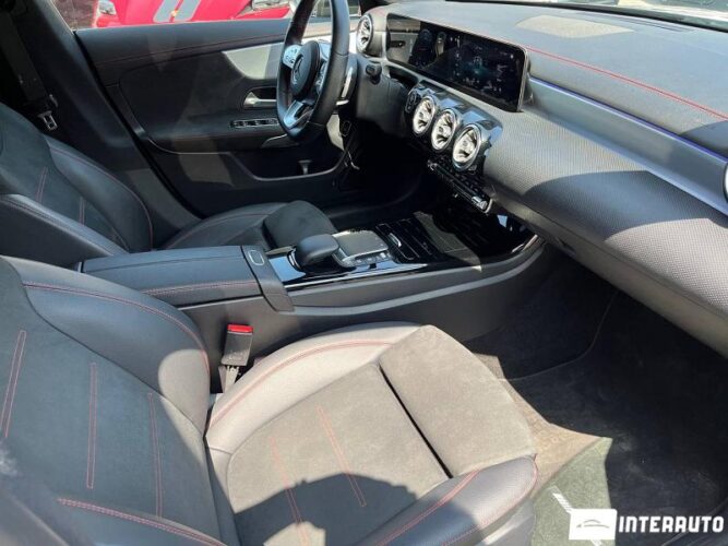 Mercedes CLA 180d 36 interauto-car