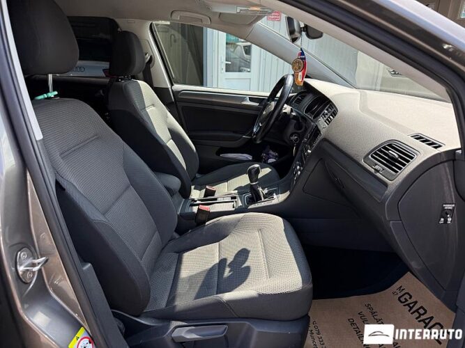 Volkswagen Golf 33 interauto-car