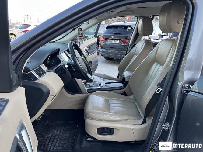 Land Rover Discovery Sport 39 interauto-car