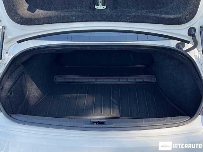 Infiniti Q60 33 interauto-car