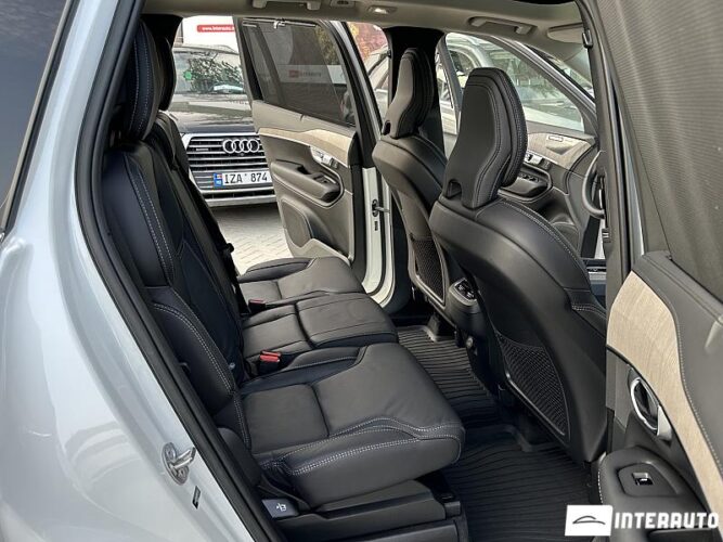 Volvo XC 90 54 interauto-car