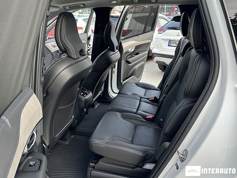 Volvo XC 90 24 automobil-interauto