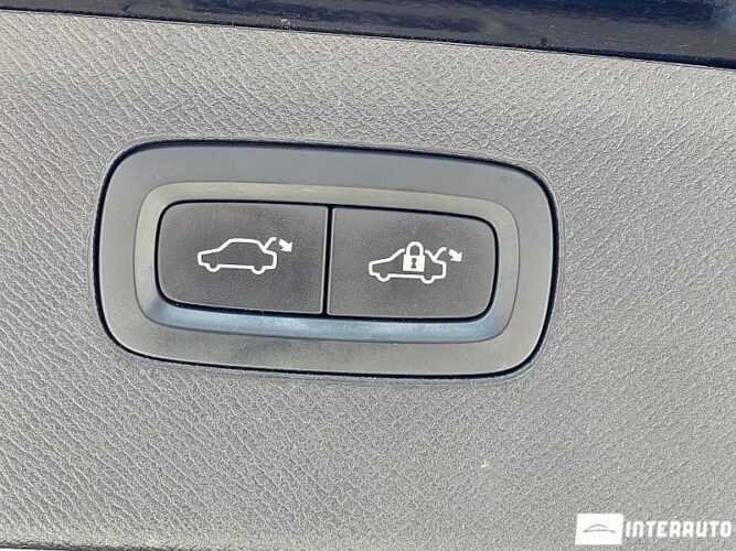 Volvo XC 90 49 interauto-car