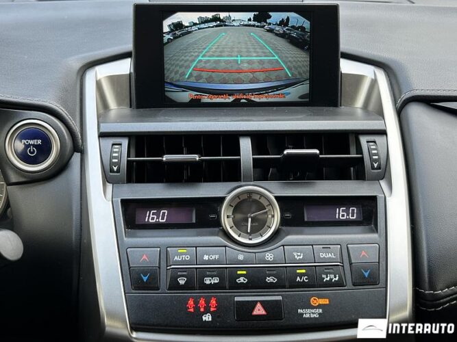 Lexus NX 300H 38 interauto-car