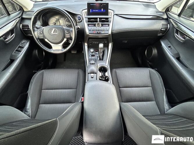 Lexus NX 300H 35 interauto-car