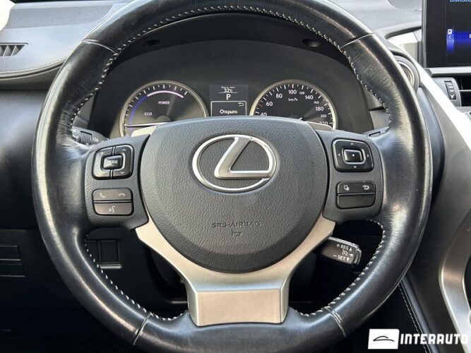 Lexus NX 300H 36 interauto-car
