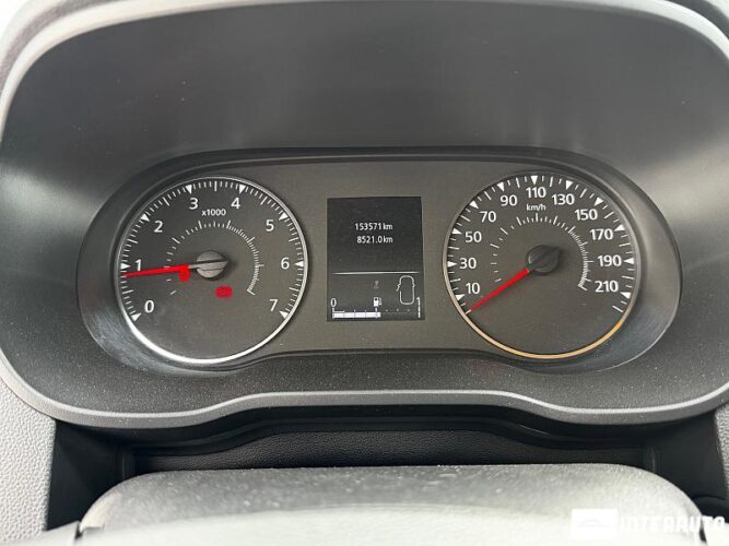 Dacia Duster 40 interauto-car