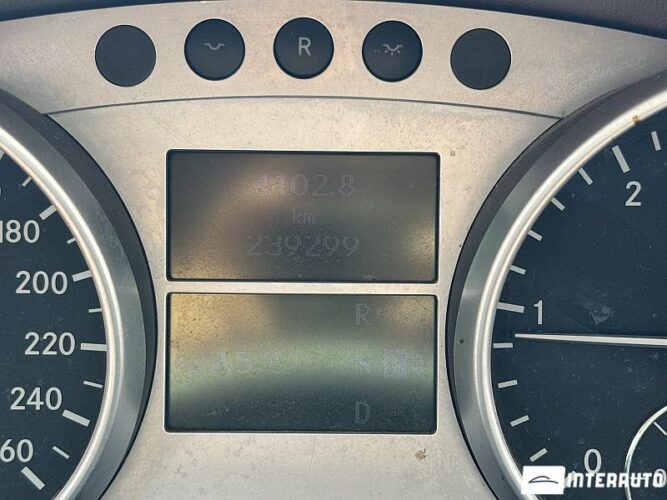 Mercedes ML 320 38 interauto-car