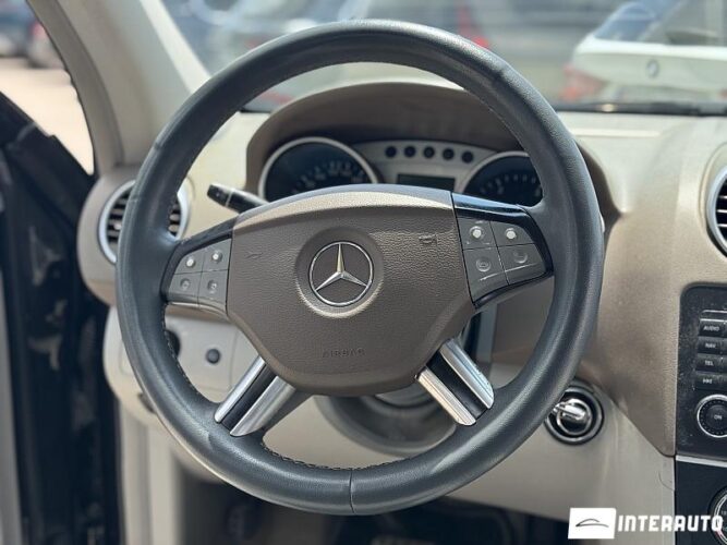 Mercedes ML 320 37 interauto-car