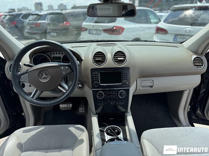 Mercedes ML 320 36 interauto-car