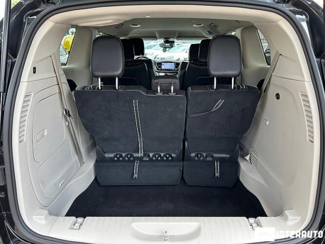 Chrysler Pacifica 66 interauto-car