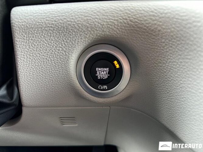 Chrysler Pacifica 51 interauto-car