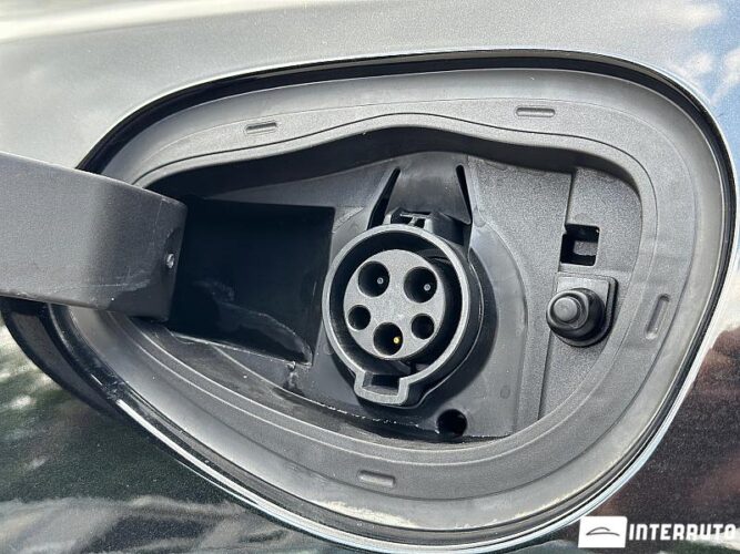 Chrysler Pacifica 67 interauto-car