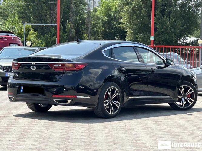 Kia K7 33 interauto-car