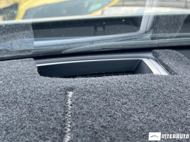 Kia K7 46 interauto-car