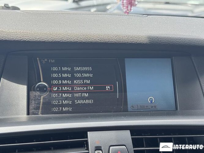 BMW X3 2.8i 43 interauto-car