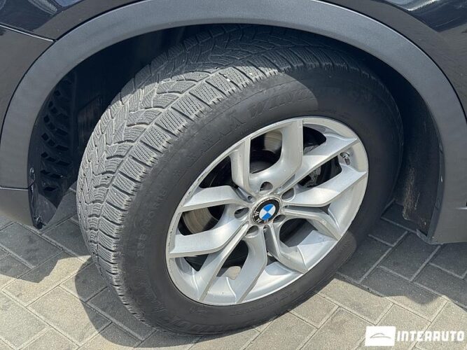 BMW X3 2.8i 51 interauto-car