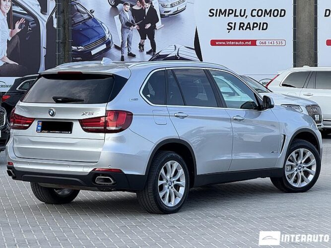 BMW X5 4.0e 35 interauto-car