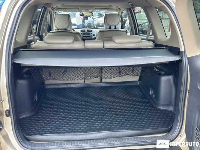 Toyota Rav-4 49 interauto-car