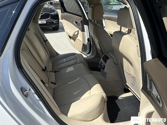 Audi A6 51 interauto-car