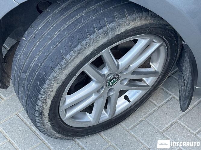 Skoda Superb 45 interauto-car