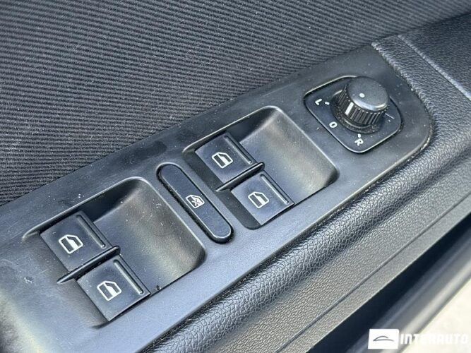 Skoda Superb 47 interauto-car