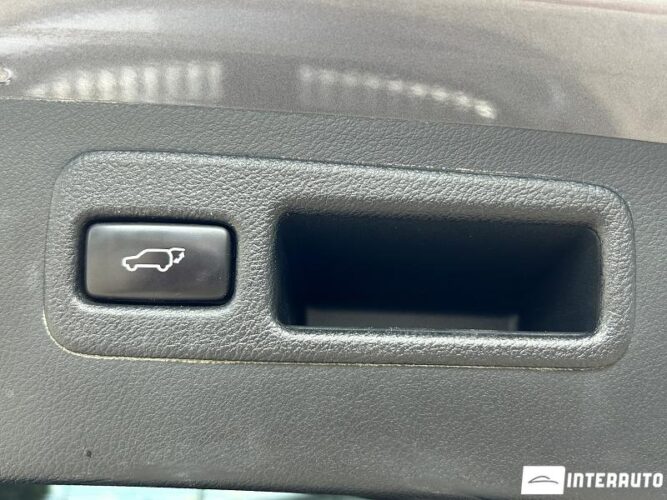 Lexus NX 300H 49 interauto-car