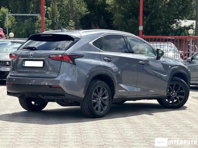 Lexus NX 300H 33 interauto-car