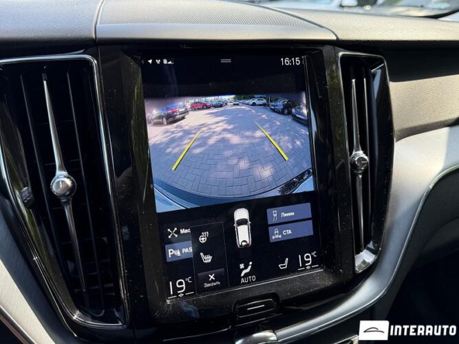 Volvo XC 60 41 interauto-car