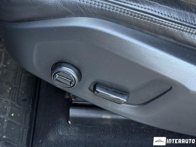 Volvo XC 60 37 interauto-car