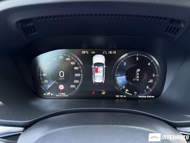 Volvo XC 60 40 interauto-car