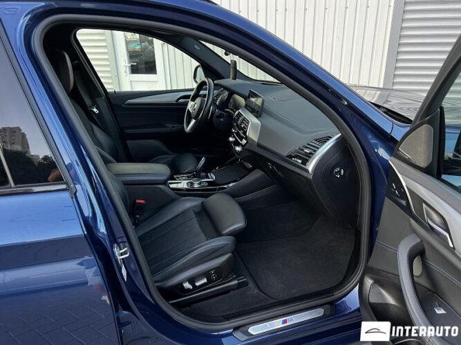 BMW X3 3.0e 51 interauto-car