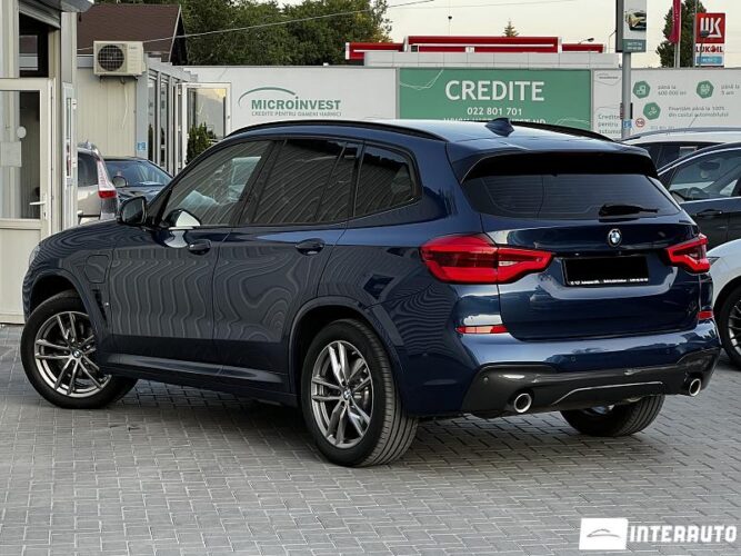 BMW X3 3.0e 40 interauto-car