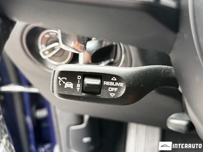 Porsche Macan S 50 interauto-car