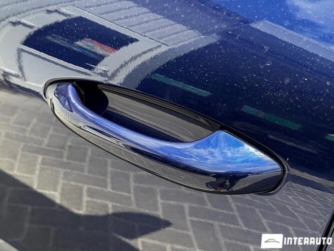 Porsche Macan S 58 interauto-car