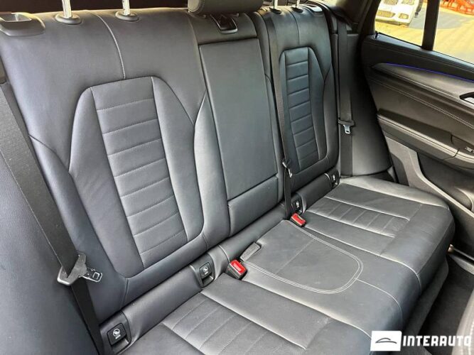 BMW X3 3.0i 52 interauto-car