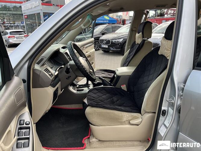 Toyota Land Cruiser Prado 34 interauto-car