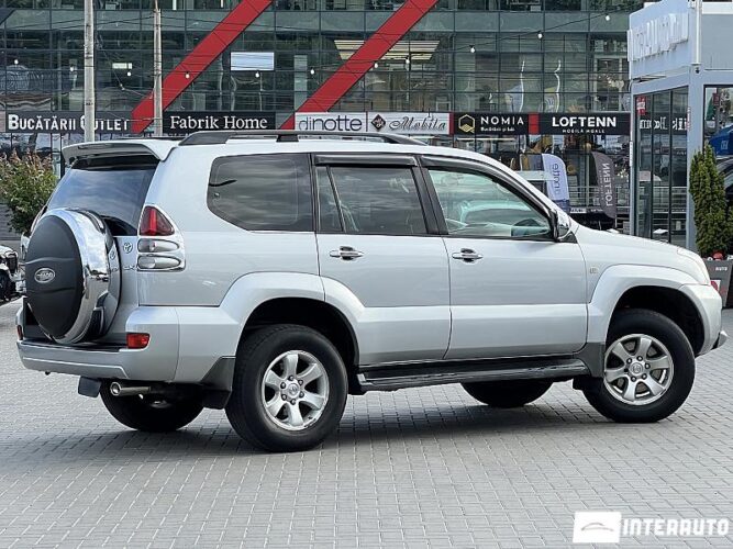 Toyota Land Cruiser Prado 32 interauto-car