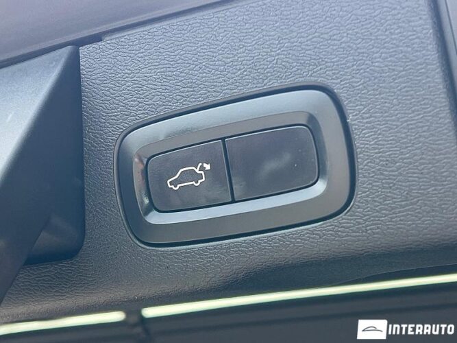 Volvo XC 60 47 interauto-car