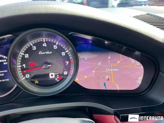 Porsche Cayenne Turbo 44 interauto-car
