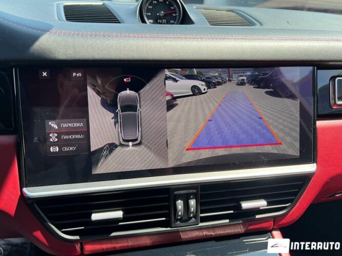 Porsche Cayenne Turbo 48 interauto-car