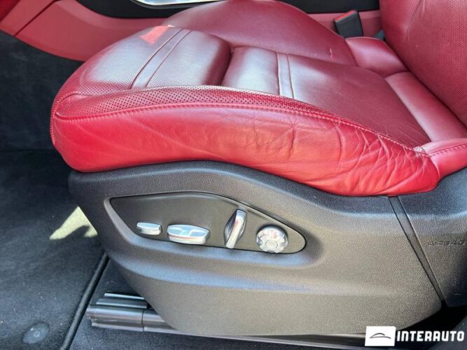 Porsche Cayenne Turbo 50 interauto-car