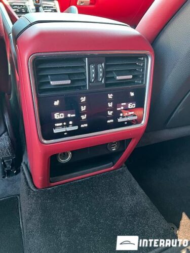 Porsche Cayenne Turbo 53 interauto-car