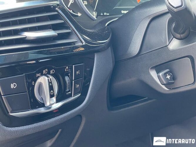 BMW 530 35 interauto-car