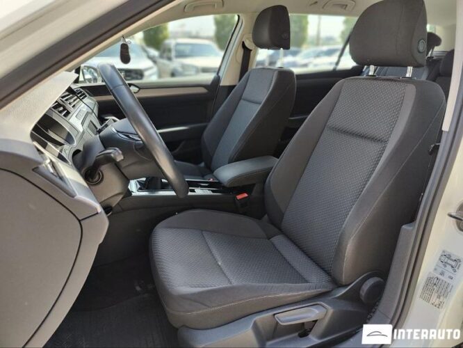 Volkswagen Passat 34 interauto-car
