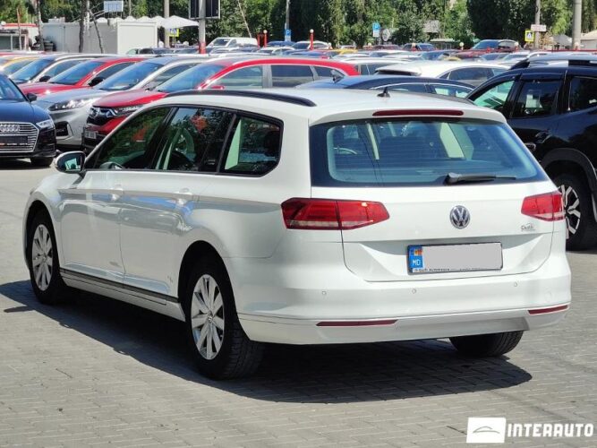 Volkswagen Passat 32 interauto-car