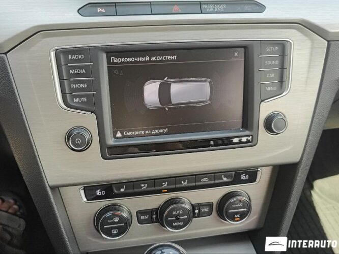 Volkswagen Passat 41 interauto-car