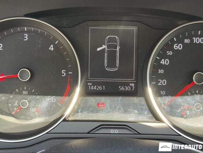 Volkswagen Passat 40 interauto-car