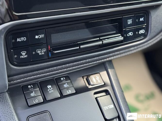 Toyota Auris 45 interauto-car